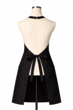 Siyah profesyonel iş önlüğü sırt askı ve bağlama detayı